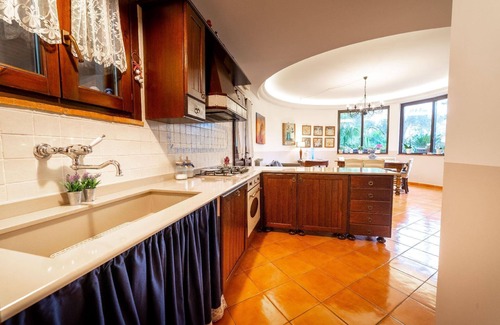 Carini House | Holiday villa 'Mamma Maria'