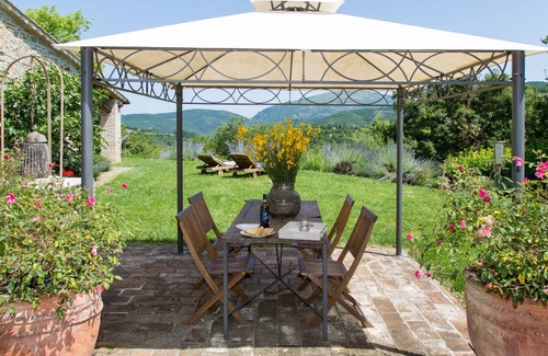 Umbertide Apartment | Holidays in a former Convent in Umbria 15 'from Perugia, on the border with Tuscany