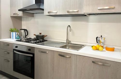 Alba Adriatica Apartment | HoliHome DeG's House 150m dal mare