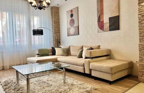 Ujlipotvaros Apartment | Hollan49 Luxury Apartment at the Danube, Budapest
