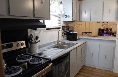 Town of New Haven House | Holler Ridge 3BR 2Bath New River National Park