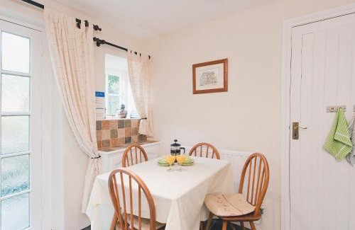 Bellerby House | Holly Cottage