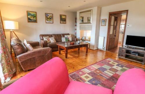 Winster House | Holly Cottage