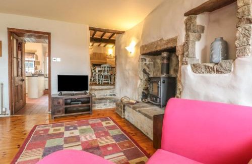 Winster House | Holly Cottage