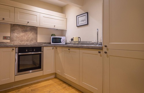 Ambleside Cottage | HOLLY COTTAGE, pet friendly, with a garden in Ambleside