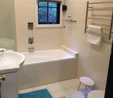 Medlow Bath Ski Chalet | Holly Lodge