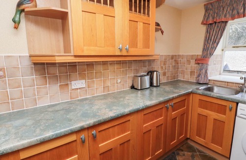 Akeld Cottage | HOLLYHOCK, family friendly, character holiday cottage in Wooler
