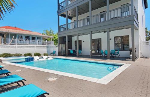 Frangista Beach House | Hollywood & Divine