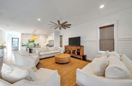 Frangista Beach House | Hollywood & Divine
