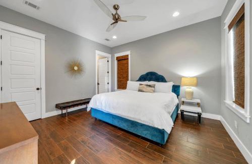 Frangista Beach House | Hollywood & Divine