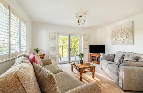 Carlisle House | Holme View Cottage