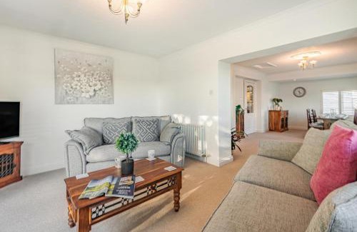 Carlisle House | Holme View Cottage