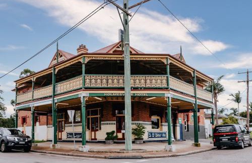 Holmesville Hotel | Holmesville Hotel