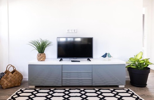 Praia de Santa Cruz Apartment | Holy Escape