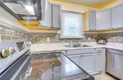 High Point House | Home 1 Mi to Dtwn & High Point University!