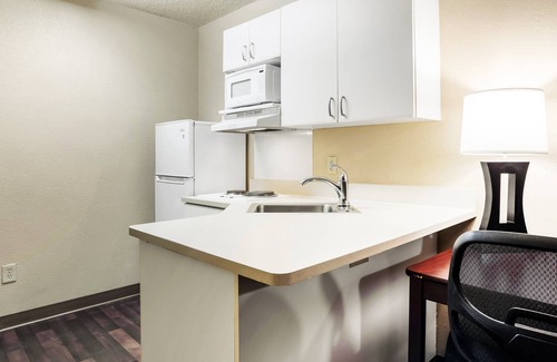 Gunter Afs Hotel | Home 1 Suites Extended Stay