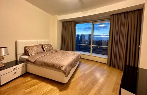 Sisli Apartment | Home 3 master bedroom - boghaz view center of Istanbul shishli