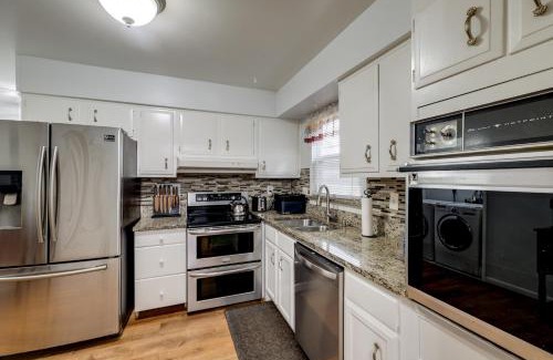 Marlton House | Home 6 Mi to Show Place Arena! Easy Commute to DC