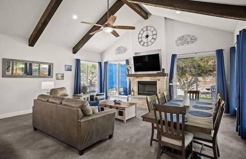 Highland Lake Estates House | Home at Lake Travis w/ Hot Tub by Barclé Group