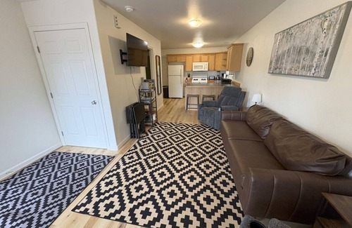 Wasilla House | Home away from home 2