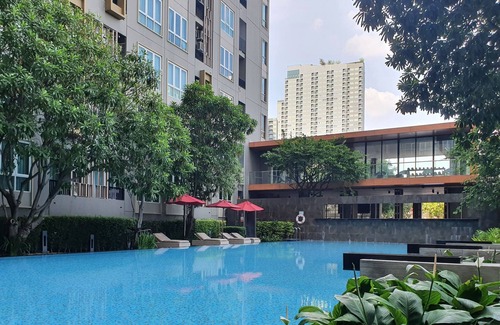 Bang Kho Condo | Home away from home (5 mins walk to BTS)