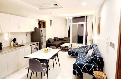 Business Bay Apartment | Home away from home