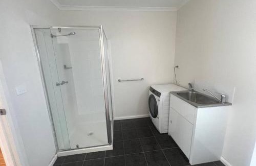 Dubbo Apartment | Home away from home!