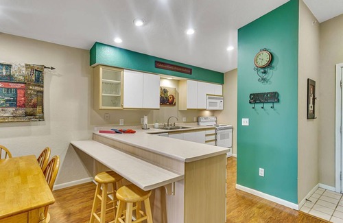 Branson Condo | Home away from home!