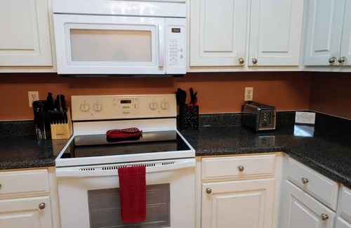Boiling Springs House | "Home Away From Home!" Weekly & Monthly Discounts.