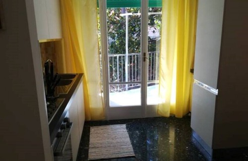 Cinque Terre House | Home by the sea (Rainbow Home), via 4 novembre 15, first floor.