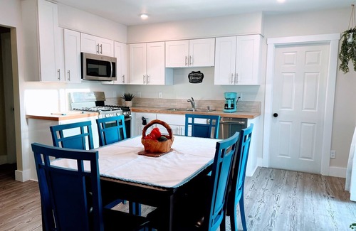 Empire House | Home in Downtown Empire! Walk to the beach!