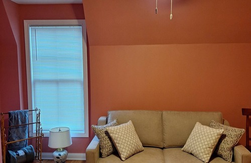 Pullman House | Home in the Historic Town of Pullman