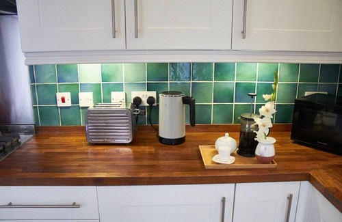 Martlesham Heath House | Home in Woodbridge, free parking
