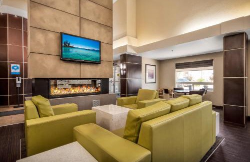 Regina Apartment | Home Inn & Suites Regina East