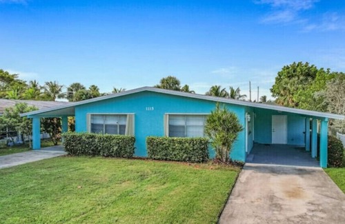 Fort Pierce House | Home is where the Beach is!nn