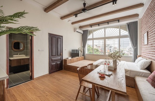 Hang Bac Villa | HOME KEY Tranquil Villa with Rooftop Pool