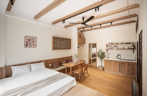 Hang Bac Villa | HOME KEY Tranquil Villa with Rooftop Pool