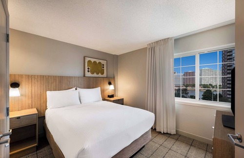 Exchange Place North Hotel | Home-Like Atmosphere! Unit with Full Kitchen, On-site Parking, Pets Allowed!