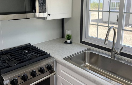 Monahans House | Home-like comfort in a tiny house- Monahans Texas