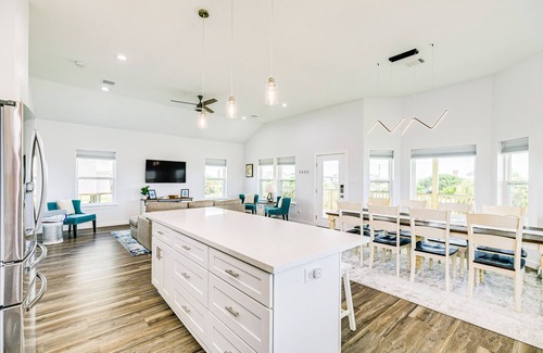 Indian Beach House | Home near the beach with large deck, gas grill, patio, outdoor shower & W/D