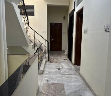 Panch Batti Hotel | Home of Backpackers