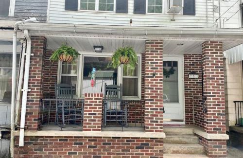 Ashfield House | Home on Broadway in Jim Thorpe