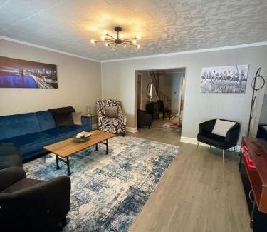 Ashfield House | Home on Broadway in Jim Thorpe