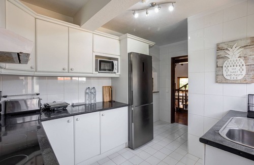 Vilamoura Villa | Home Out Vila do Lince - 8 Bedrooms, Heated Pool & Gym