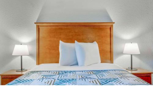 Bartlesville Hotel | Home Place Suites