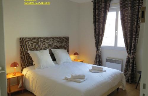 Downtown Angers Apartment | Home SAINT-MAURILLE coeur d'Angers et Parking