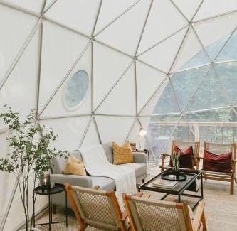 Rogers House | "Home Sweet Dome" MODERN TREEHOUSE STAY w/Hot Tub