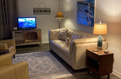 Ocean Springs House | Home Walking/Biking Distance to Downtown and Beach and Gulf Islands National Sea