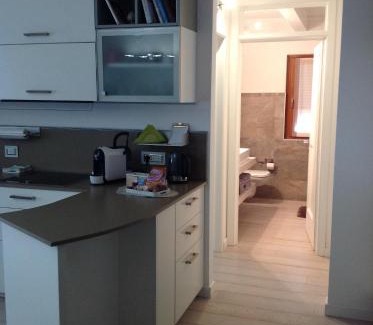 Laives Apartment | Home White