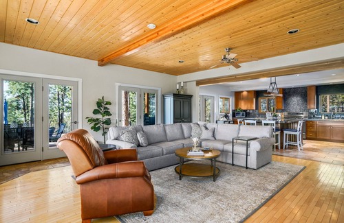 Durango - Purgatory House | Home with Amazing Mountain Views on 8 acres - 20 Min to Dgo